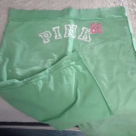 PINK CAPRIS - Picture 3 of 7